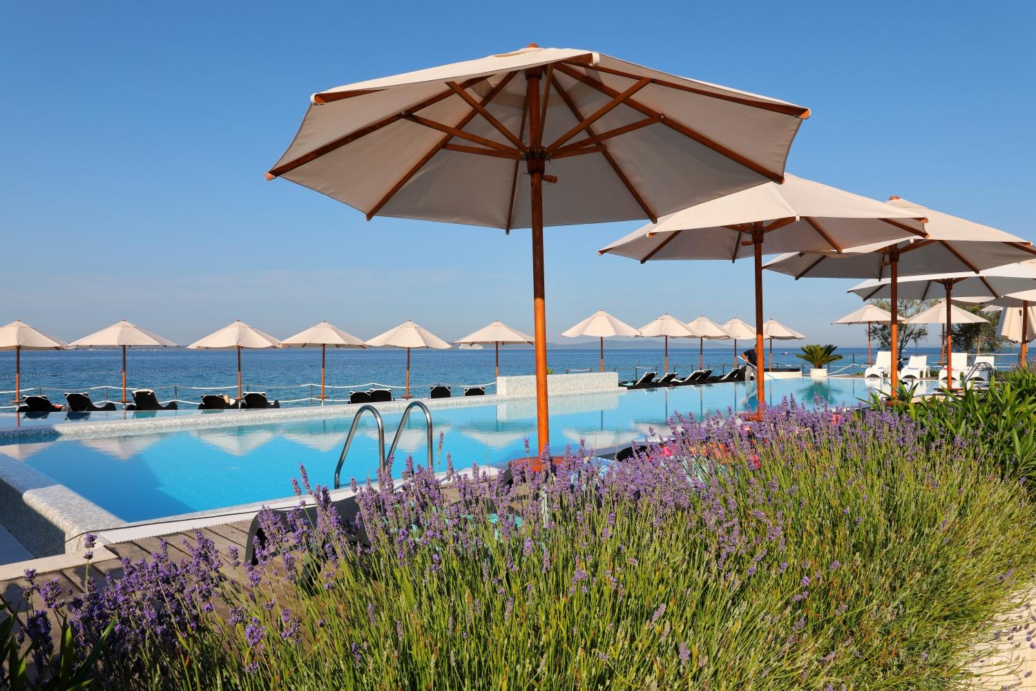 Sunnyside Apartments Resort פטרצ'אנה מראה חיצוני תמונה