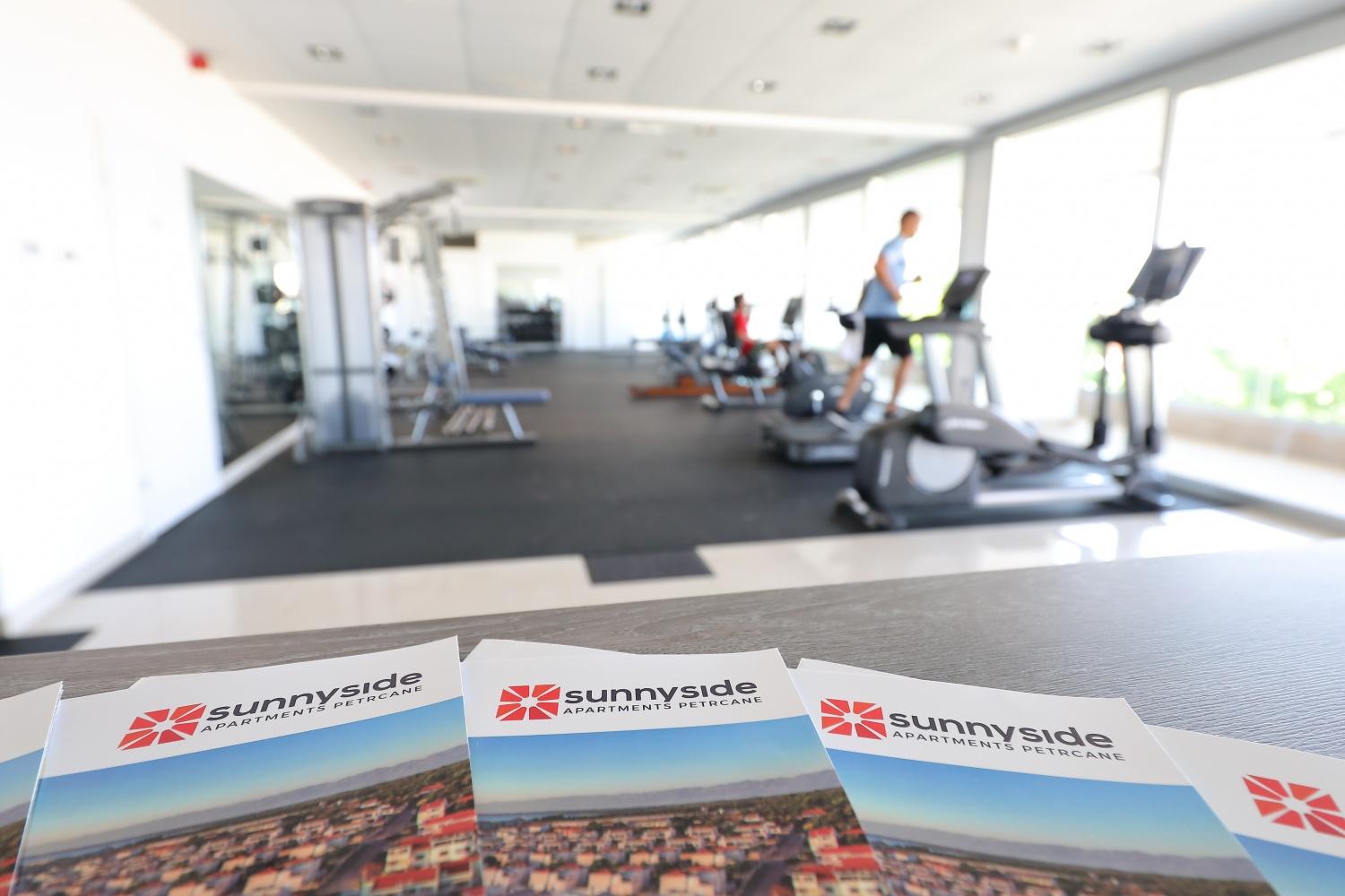 Sunnyside Apartments Resort פטרצ'אנה מראה חיצוני תמונה