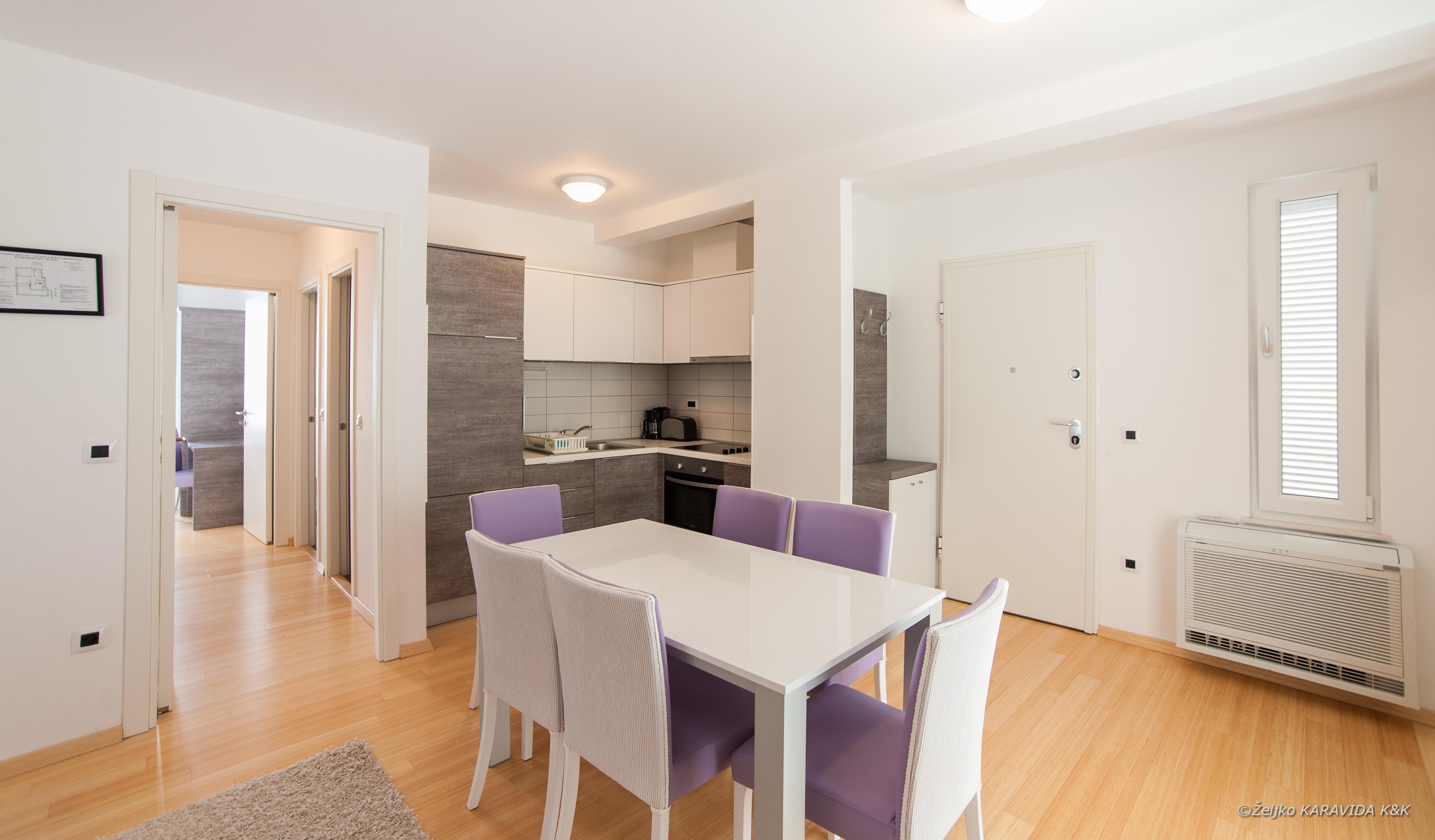 Sunnyside Apartments Resort פטרצ'אנה מראה חיצוני תמונה